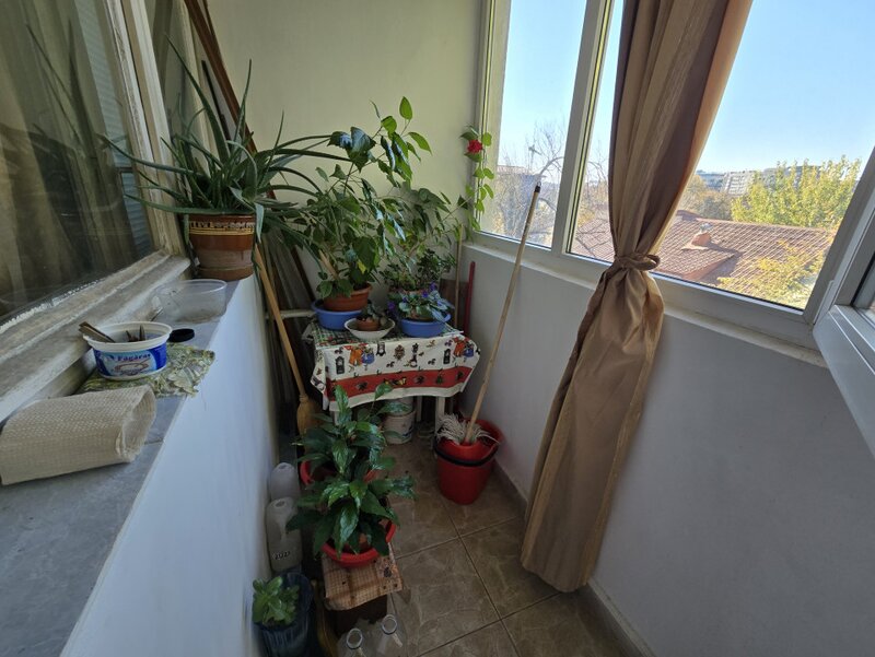 Piata Muncii, Bulevardul Basarabia, etaj 2 apartament cu 3 camere